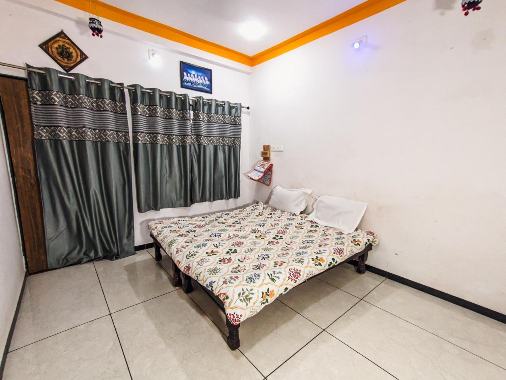 Bhavya Homestay Garudeshwar Exterior foto